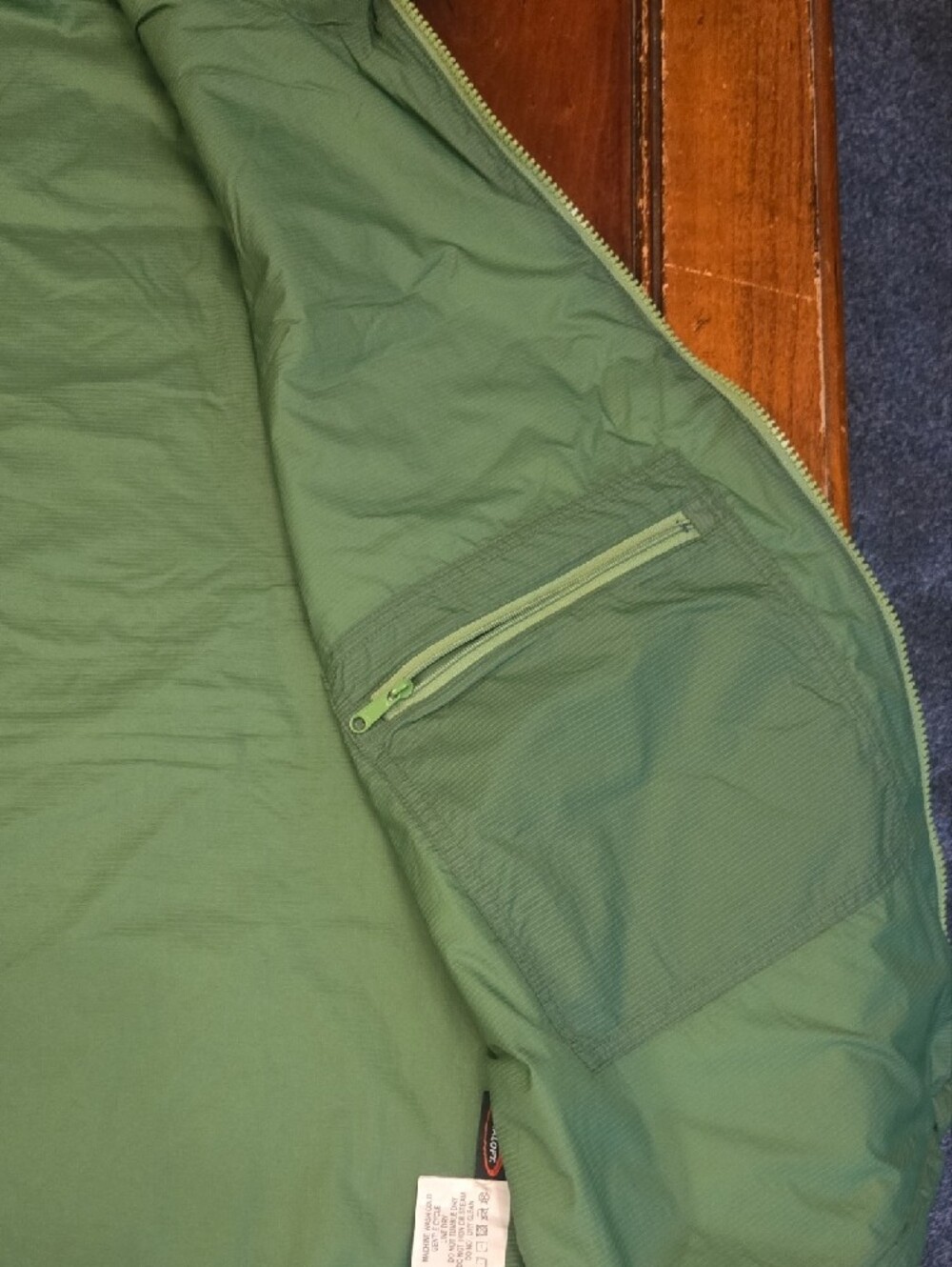 Filson Light Green Quilted Vest - Picture 3 of 9